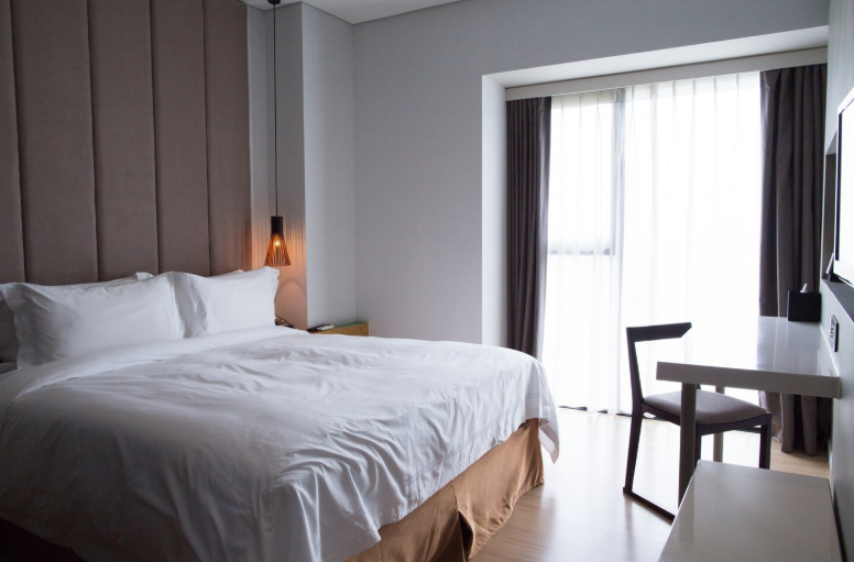 Standard Queen - Room 21